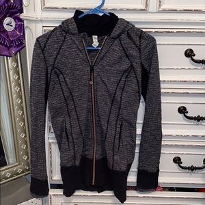 Lululemon zip up hoodie